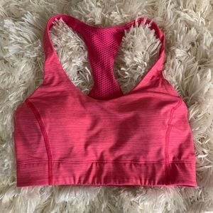 Outdoor Voices Doing Things Sports Bra in Pink (Size XS)